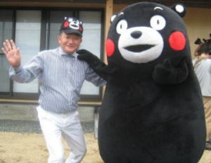 2013年7月7日弊社社長とくまモン お気軽にお問合せ下さい!!2013年7月7日弊社社長とくまモン